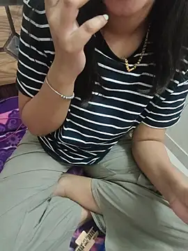 Snapshot of geetanjali_singh chatting on 26, 2, 2026 geetanjali singh online show from 26, 2, 2026