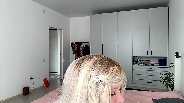 Snapshot of Missfit_ chatting on 6, 1, 2026 Missfit online show from 6, 1, 2026