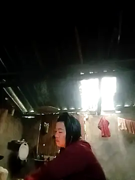 Snapshot of Missbun_22 chatting on 7, 1, 2026 Missbun 22 online show from 7, 1, 2026