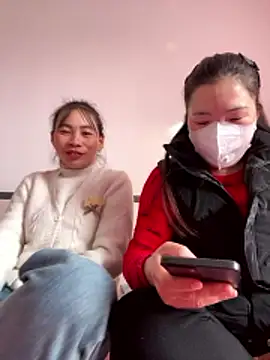 Faded pink online show from 12, 1, 2026