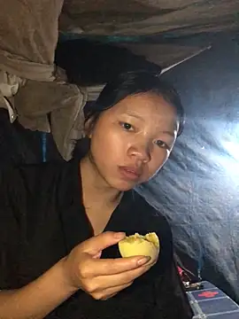 nanaa71 online show from 21, 4, 2026