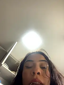 Lunnnaa777 online show from 12, 1, 2026