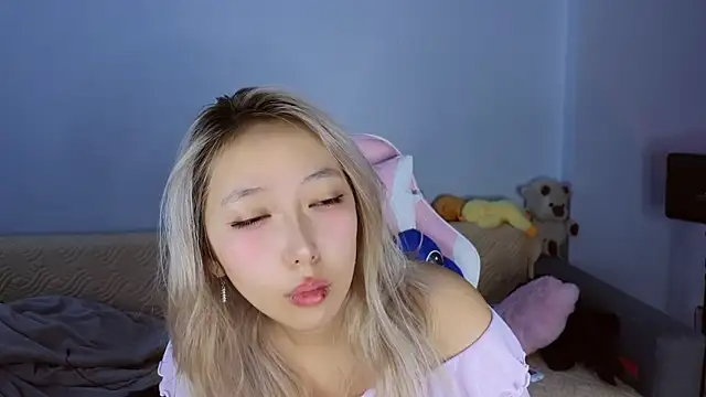 jasmilee online show from 10, 2, 2026