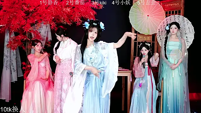 Snapshot of Shiny-girl7788 chatting on 10, 1, 2026 Shiny-girl7788 online show from 10, 1, 2026