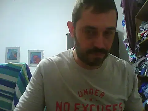 Snapshot of Johnnyhotlatmale chatting on 10, 1, 2026 Johnnyhotlatmale online show from 10, 1, 2026