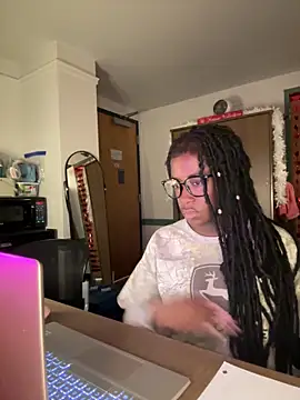 Snapshot of CookiesNcreaming chatting on 5, 2, 2026 CookiesNcreaming online show from 5, 2, 2026