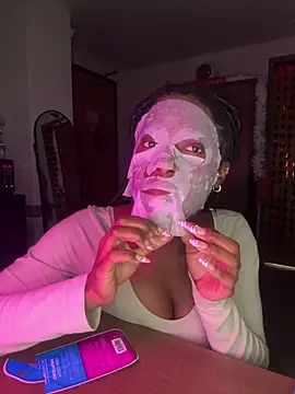 Snapshot of CookiesNcreaming chatting on 11, 2, 2026 CookiesNcreaming online show from 11, 2, 2026