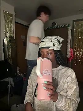 Snapshot of CookiesNcreaming chatting on 7, 3, 2026 CookiesNcreaming online show from 7, 3, 2026