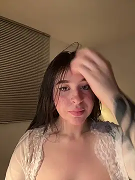 evelynrosess1 online show from 23, 3, 2026