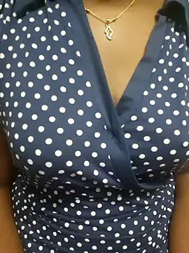 Snapshot of tamil-Diya90 chatting on 9, 5, 2026 tamil-Diya90 online show from 9, 5, 2026