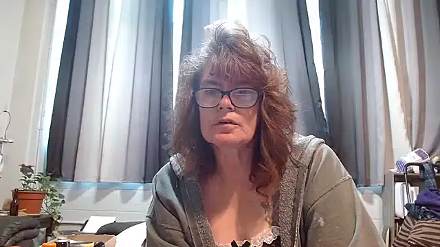 ladylavende3 online show from 22, 3, 2025