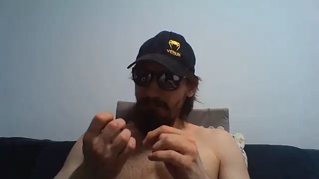 Snapshot of KaelNox chatting on 19, 6, 2026 KaelNox online show from 19, 6, 2026