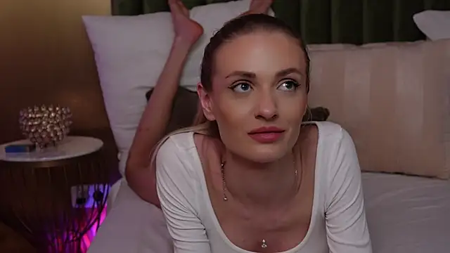 AmeliaAngel online show from 5, 3, 2025