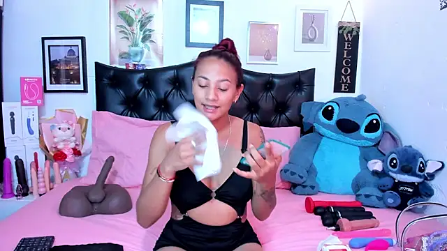 Snapshot of ValeryPettry_11 chatting on 13, 6, 2026 ValeryPettry 11 online show from 13, 6, 2026