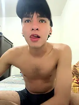 ErickRojass3 online show from 15, 1, 2026