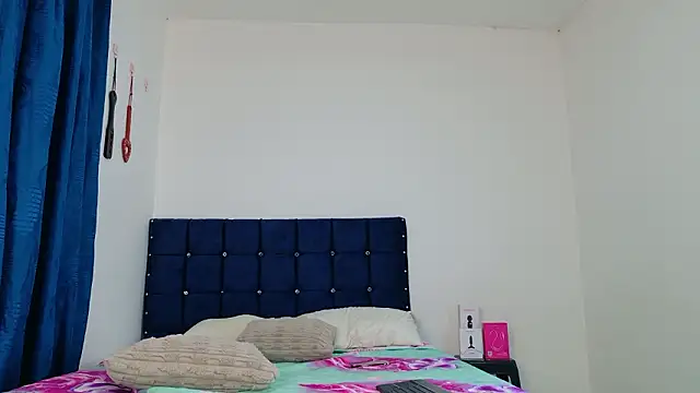 sweet posionx online show from 6, 3, 2026