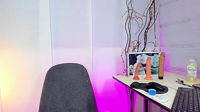 Sue blue online show from 11, 4, 2026