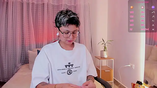 Zury Ramirez online show from 2, 4, 2026