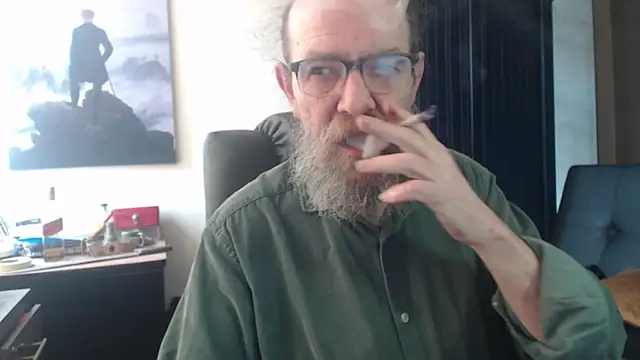 Snapshot of Uncle_Hottie chatting on 27, 6, 2026 Uncle Hottie online show from 27, 6, 2026