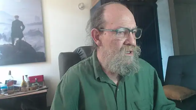 Snapshot of Uncle_Hottie chatting on 14, 7, 2026 Uncle Hottie online show from 14, 7, 2026