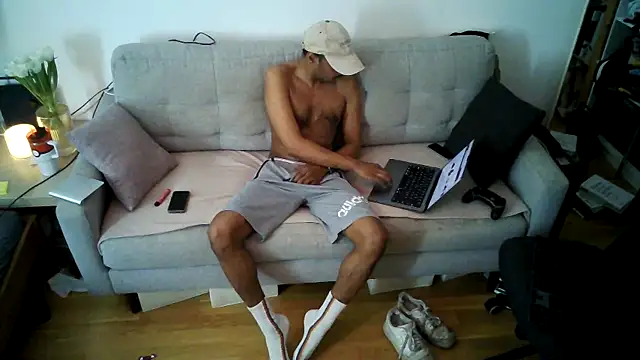 teamrocket1433 online show from 19, 4, 2026