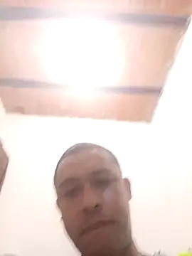 Snapshot of Ellatin15 chatting on 23, 2, 2026 Ellatin15 online show from 23, 2, 2026