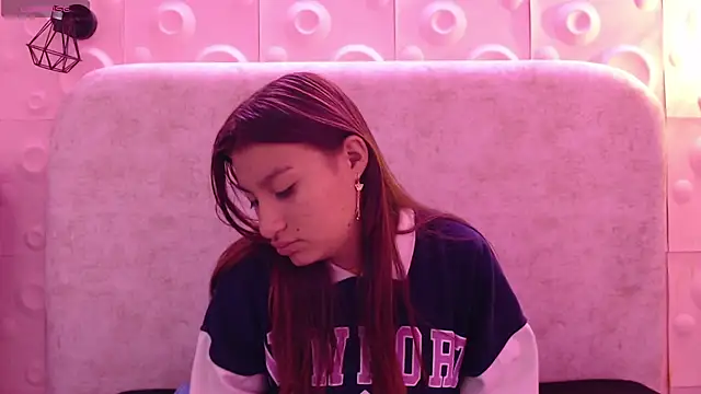 yuyis 15 online show from 12, 1, 2026