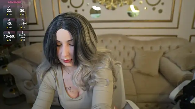 Zoe Kiss online show from 9, 2, 2026