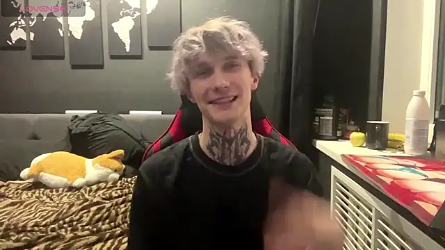 Mastur Bister online show from 14, 1, 2026