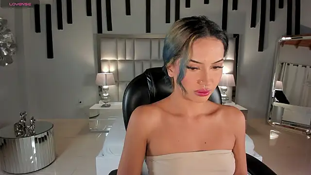 KayraLanne online show from 19, 3, 2026