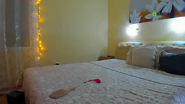 juliiaroberts online show from 18, 4, 2026