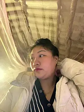 Snapshot of comteze12 chatting on 12, 1, 2026 comteze12 online show from 12, 1, 2026