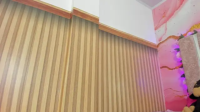 Snapshot of emily_velvet__ chatting on 9, 2, 2026 emily velvet online show from 9, 2, 2026