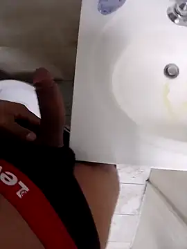 Snapshot of maykell95 chatting on 26, 3, 2026 maykell95 online show from 26, 3, 2026