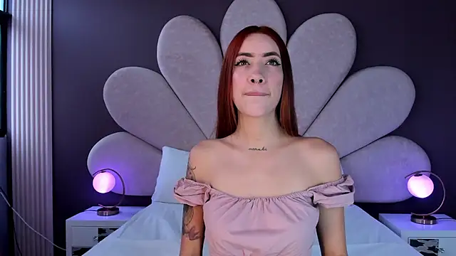 LolaGray   online show from 17, 2, 2026