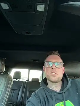 WIDBIGWHITECOCK online show from 19, 2, 2026