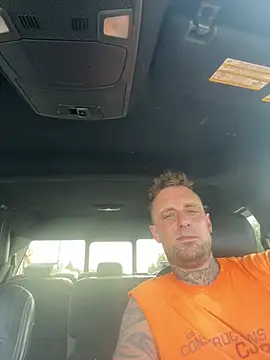 WIDBIGWHITECOCK online show from 6, 7, 2026