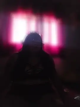 LunaLuxxx666 online show from 21, 7, 2026