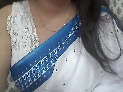 Snapshot of _Daisy chatting on 9, 4, 2026 Daisy online show from 9, 4, 2026