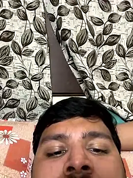 Snapshot of maxi23932 chatting on 12, 1, 2026 maxi23932 online show from 12, 1, 2026