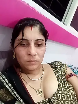 Hot ree85 online show from 24, 3, 2026