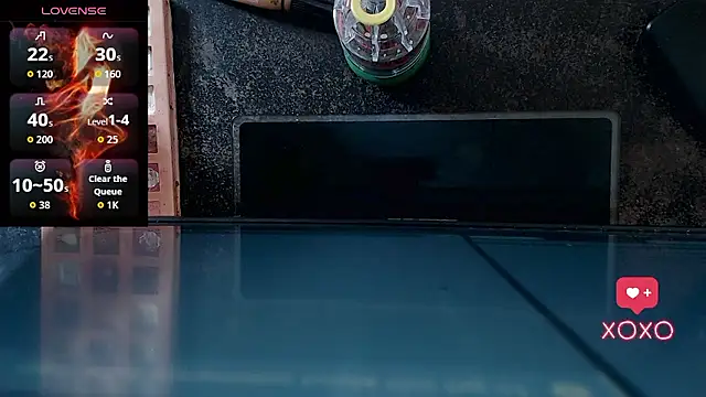 Snapshot of Naughty_QueenXoXo chatting on 8, 1, 2026 Naughty QueenXoXo online show from 8, 1, 2026