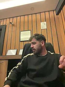 Snapshot of ibrm555 chatting on 3, 3, 2026 ibrm555 online show from 3, 3, 2026