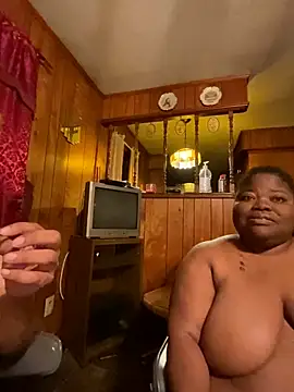 Snapshot of mrsparker1984 chatting on 5, 1, 2026 mrsparker1984 online show from 5, 1, 2026