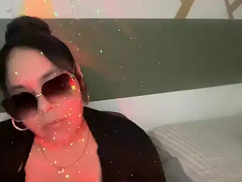 Snapshot of Thickfreakylatina chatting on 31, 3, 2026 Thickfreakylatina online show from 31, 3, 2026