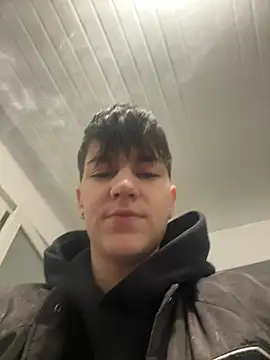 Snapshot of ravenryx chatting on 10, 1, 2026 ravenryx online show from 10, 1, 2026