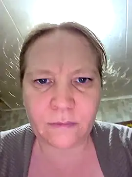 Didi Evvie online show from 6, 1, 2026