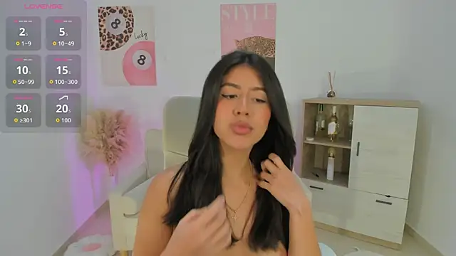 Sussan Monroe online show from 3, 4, 2026