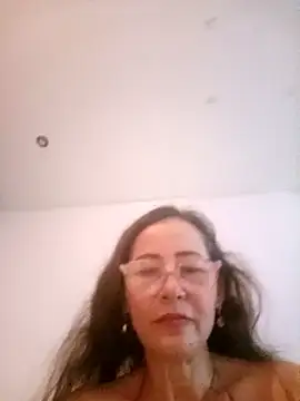 Snapshot of Salome_69 chatting on 21, 4, 2026 Salome 69 online show from 21, 4, 2026