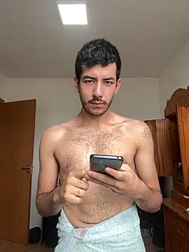 Snapshot of vinihfeh chatting on 11, 2, 2026 vinihfeh online show from 11, 2, 2026